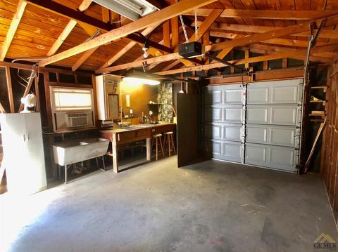 102 E San Emidio St, Taft, CA 93268 photo 17