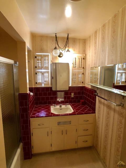 102 E San Emidio St, Taft, CA 93268 photo 10