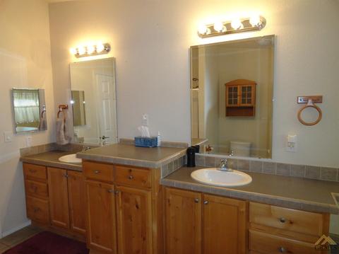 20000 Piedra Dr, Tehachapi, CA 93561 photo 13