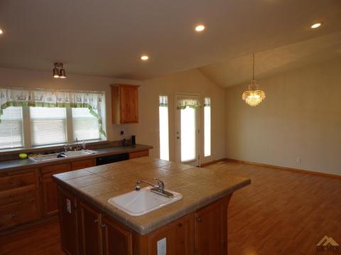 20000 Piedra Dr, Tehachapi, CA 93561 photo 8