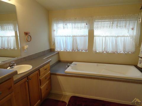 20000 Piedra Dr, Tehachapi, CA 93561 photo 15