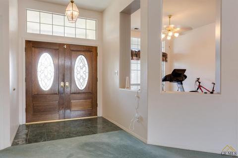 14103 Via Contento, Bakersfield, CA 93314 photo 4