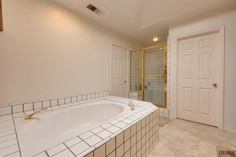 14103 Via Contento, Bakersfield, CA 93314 photo 20
