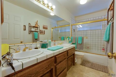 14103 Via Contento, Bakersfield, CA 93314 photo 16