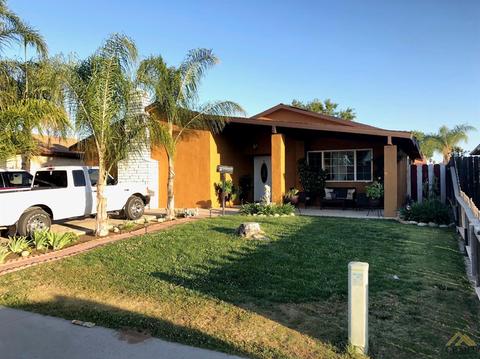 2233 4th St, Wasco, CA 93280 photo 1