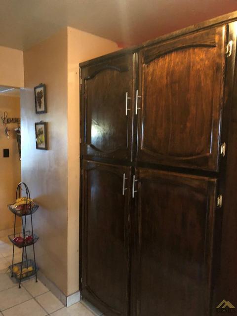 2233 4th St, Wasco, CA 93280 photo 3