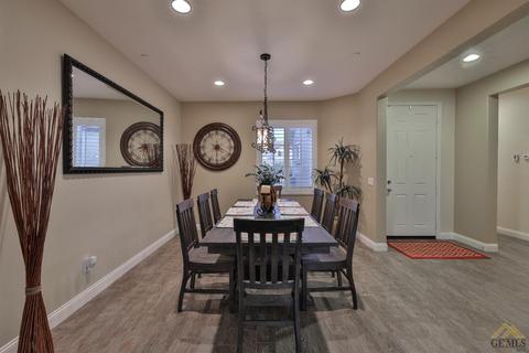 15518 Quintero Pl, Bakersfield, CA 93314 photo 9