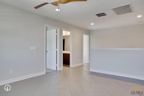 15606 Montalone Pl, Bakersfield, CA 93314 photo 24