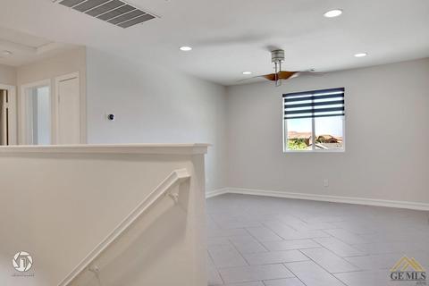 15606 Montalone Pl, Bakersfield, CA 93314 photo 23