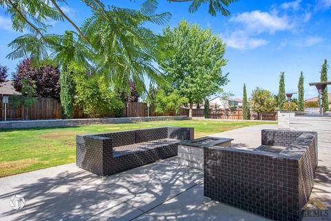 15606 Montalone Pl, Bakersfield, CA 93314 photo 35
