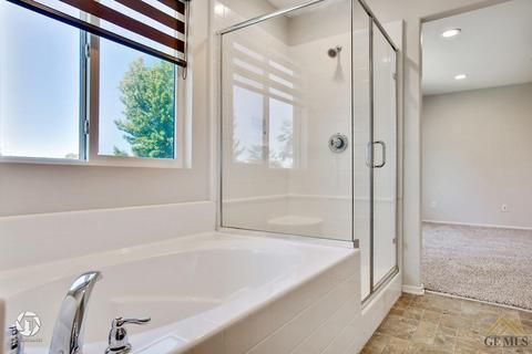15606 Montalone Pl, Bakersfield, CA 93314 photo 31