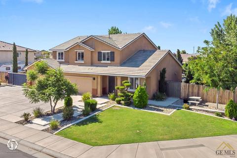 15606 Montalone Pl, Bakersfield, CA 93314 photo 4