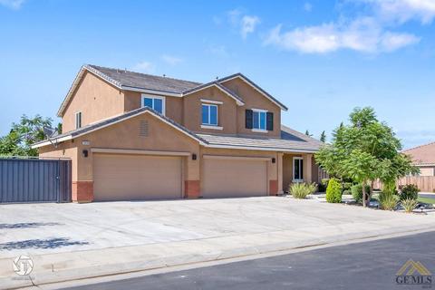 15606 Montalone Pl, Bakersfield, CA 93314 photo 2
