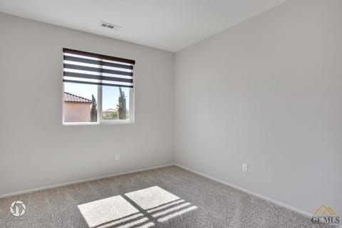 15606 Montalone Pl, Bakersfield, CA 93314 photo 26