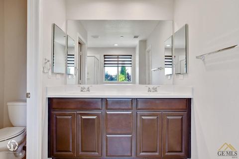 15606 Montalone Pl, Bakersfield, CA 93314 photo 30