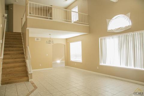 5805 Willowcrest St, Bakersfield, CA 93313 photo 7