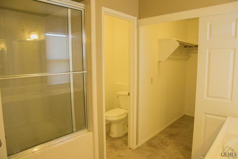 5805 Willowcrest St, Bakersfield, CA 93313 photo 14