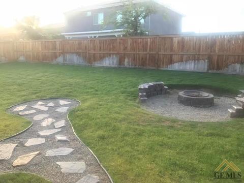 9128 Red Pine Dr, Shafter, CA 93263 photo 14
