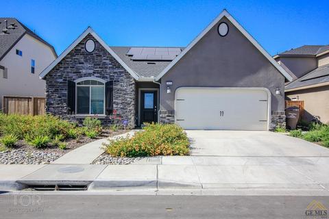 9128 Red Pine Dr, Shafter, CA 93263 photo 1