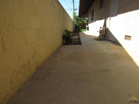 913 Devore Ave, Bakersfield, CA 93308 photo 23