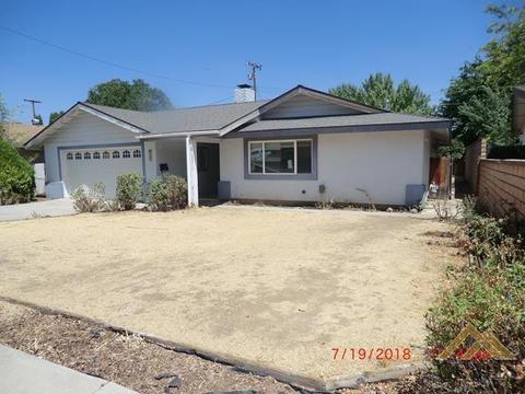 103 Walnut Dr, Tehachapi, CA 93561 photo 2