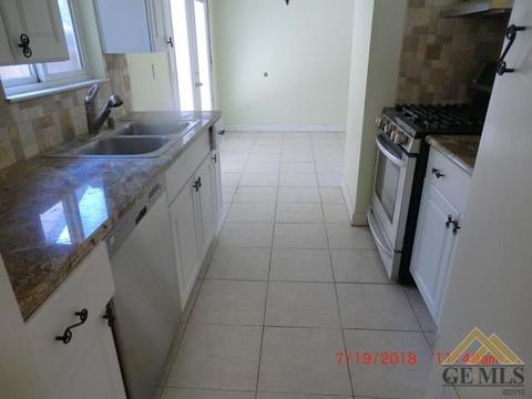 103 Walnut Dr, Tehachapi, CA 93561 photo 8
