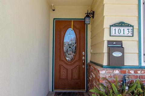 1013 3rd St, Taft, CA 93268 photo 2