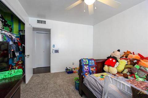 1013 3rd St, Taft, CA 93268 photo 10