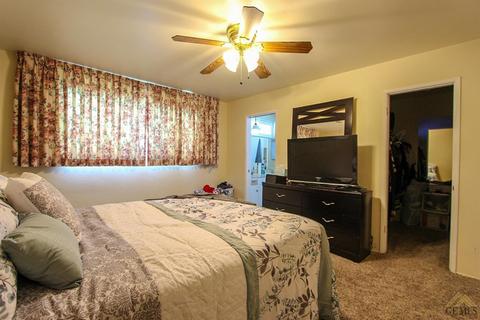1013 3rd St, Taft, CA 93268 photo 14