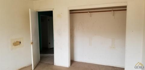 10003 Buzz St, Lamont, CA 93241 photo 13
