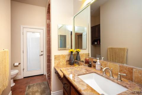 916 Tamara Ct, Shafter, CA 93263 photo 25