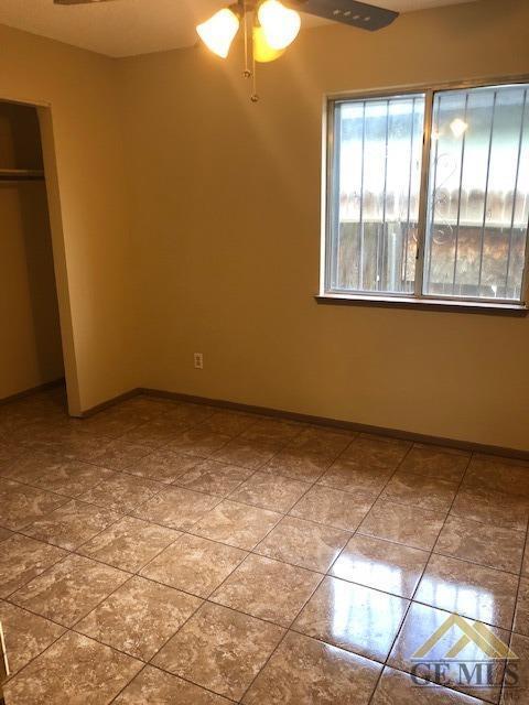 1302 Packard Dr, Arvin, CA 93203 photo 7