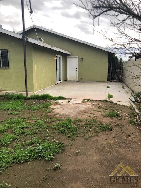 1302 Packard Dr, Arvin, CA 93203 photo 11