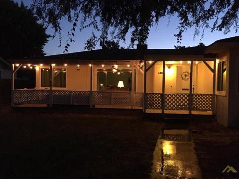 447 Walnut St, Shafter, CA 93263 photo 1