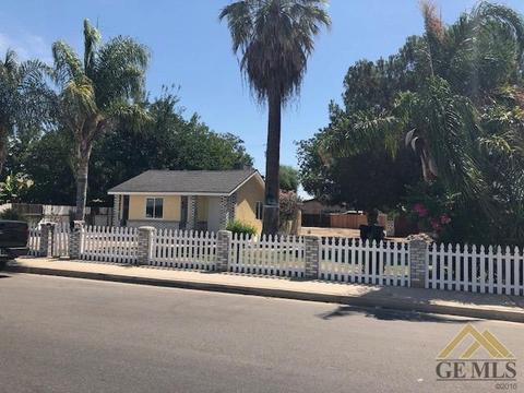 1320 D St, Wasco, CA 93280 photo 1