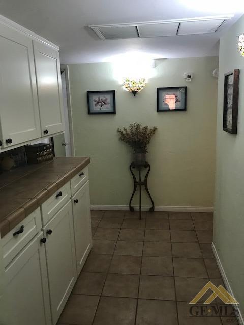 2719 Silver Dr, Bakersfield, CA 93306 photo 10