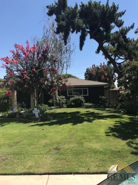 2719 Silver Dr, Bakersfield, CA 93306 photo 1