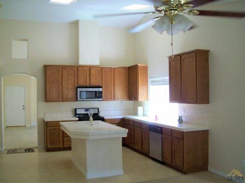 11909 Copernicus Ave, Bakersfield, CA 93312 photo 7