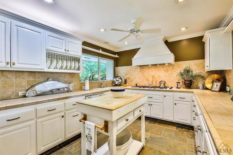 2534 Beech St, Bakersfield, CA 93301 photo 7