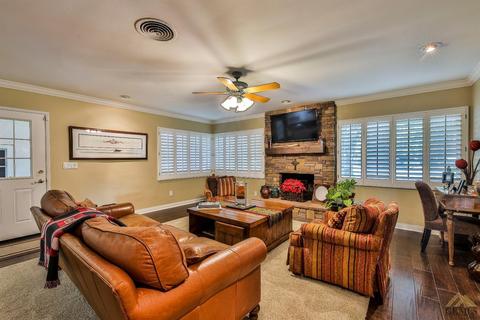 2534 Beech St, Bakersfield, CA 93301 photo 3