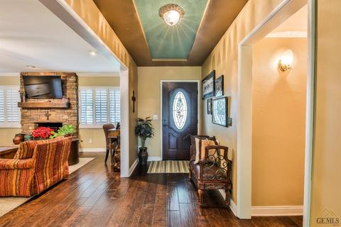 2534 Beech St, Bakersfield, CA 93301 photo 6