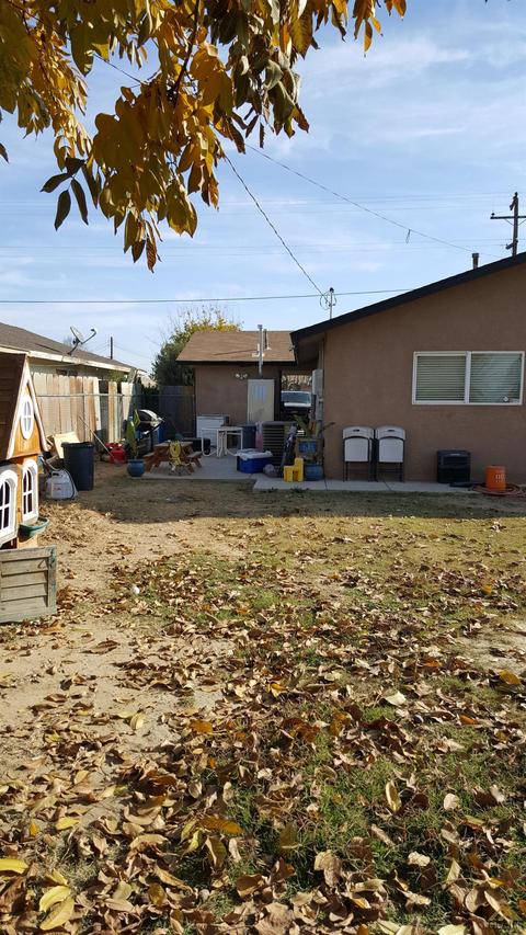 435 Wall St, Shafter, CA 93263 photo 12