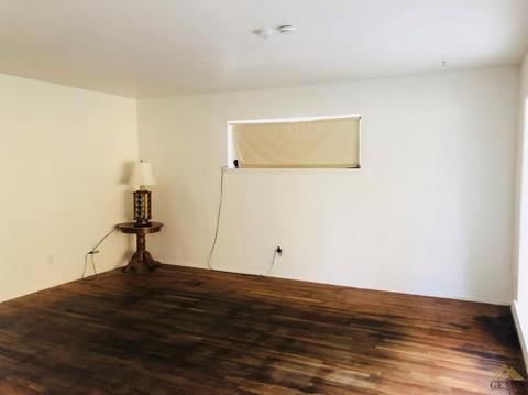 3111 Berkeley St, Bakersfield, CA 93305 photo 7