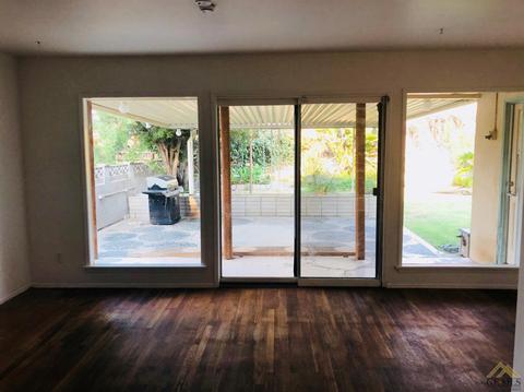 3111 Berkeley St, Bakersfield, CA 93305 photo 9