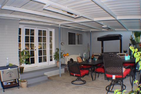 2911 Berkeley St, Bakersfield, CA 93305 photo 4