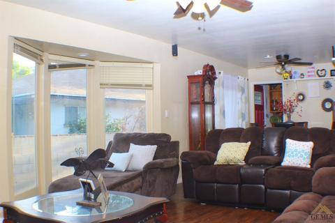 2911 Berkeley St, Bakersfield, CA 93305 photo 16