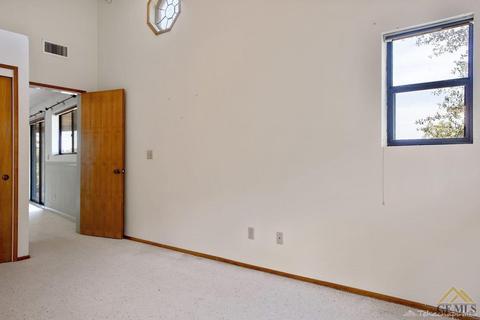 24260 Rowel Ct, Tehachapi, CA 93561 photo 31