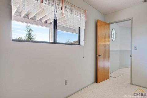 24260 Rowel Ct, Tehachapi, CA 93561 photo 29