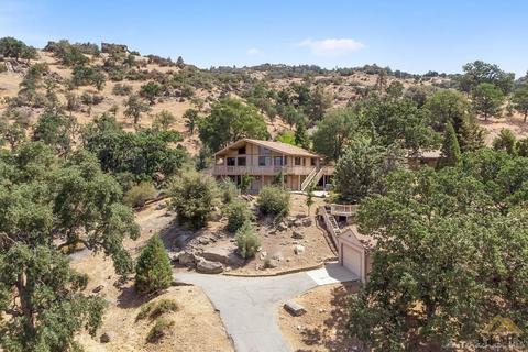 24260 Rowel Ct, Tehachapi, CA 93561 photo 1