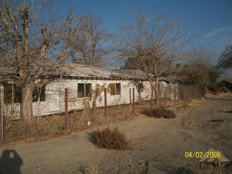 102 Asher Ave, Taft, CA 93268 photo 2